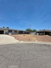 11815 Arliss Way, Grand Terrace, CA 92313