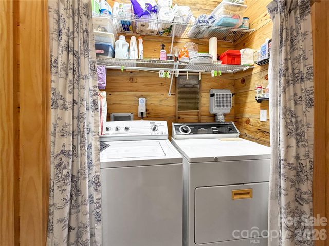 85 Lady Slipper Trail, Hot Springs, NC 28743