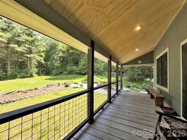 85 Lady Slipper Trail, Hot Springs, NC 28743