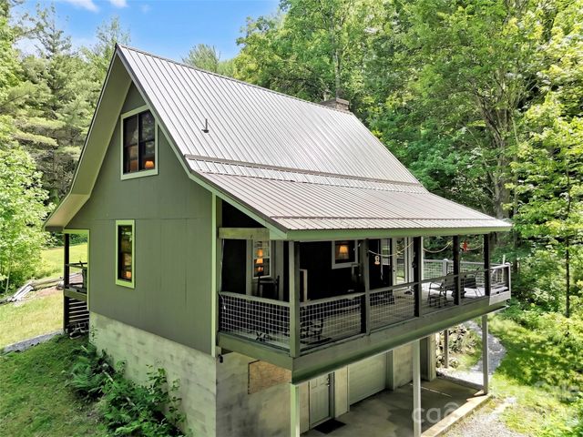 85 Lady Slipper Trail, Hot Springs, NC 28743