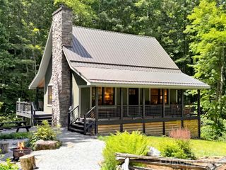85 Lady Slipper Trail, Hot Springs, NC 28743