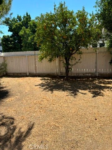 629 E Latham Avenue, Hemet, CA 92543