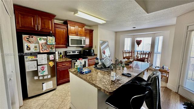977 Riverside Dr 237, Coral Springs, FL 33071