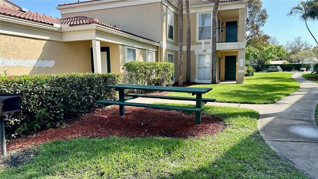 977 Riverside Dr 237, Coral Springs, FL 33071