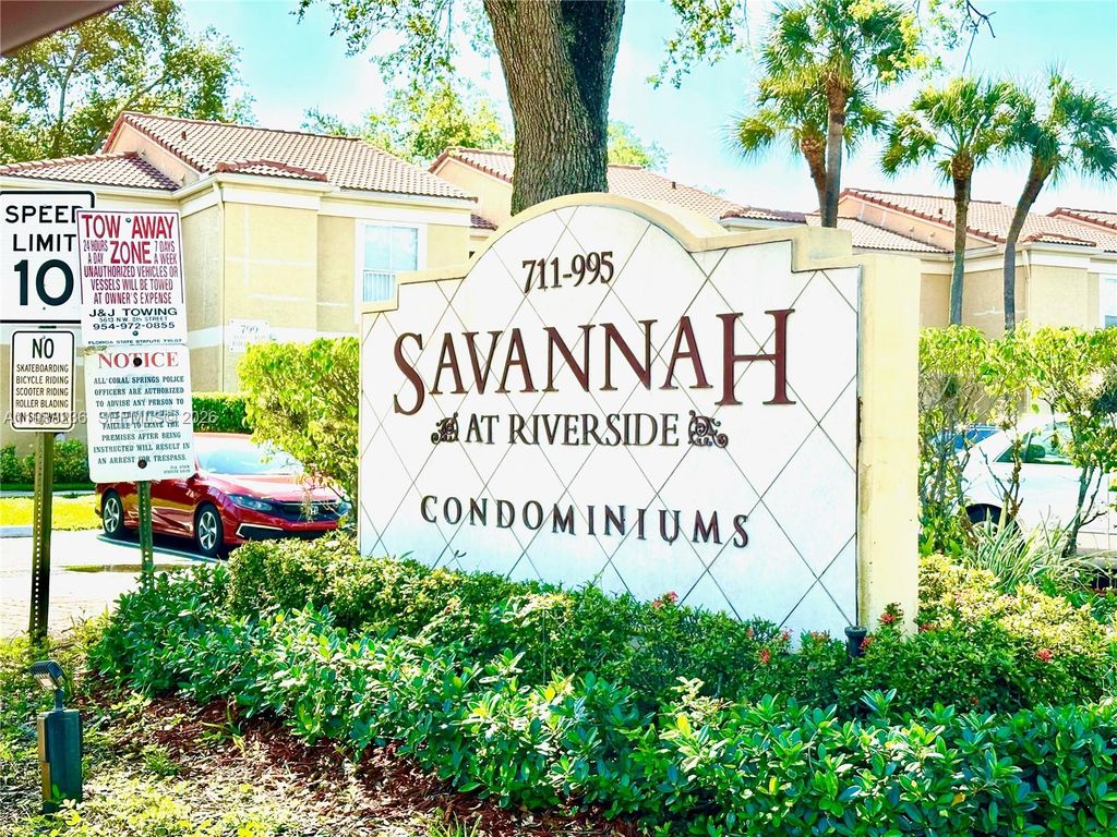 977 Riverside Dr 237, Coral Springs, FL 33071