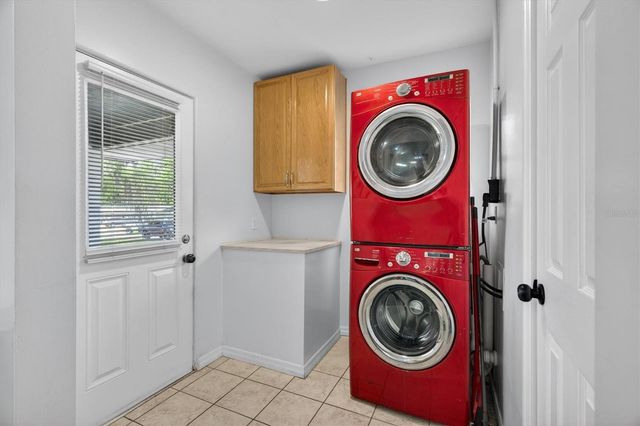 2303 MAHONEY AVENUE, Leesburg, FL 34748