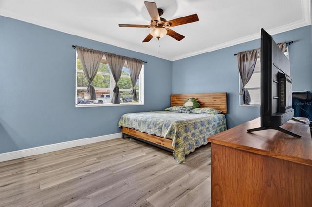 2303 MAHONEY AVENUE, Leesburg, FL 34748