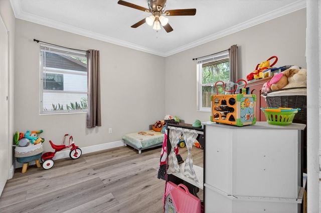 2303 MAHONEY AVENUE, Leesburg, FL 34748