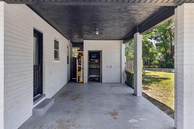 2303 MAHONEY AVENUE, Leesburg, FL 34748
