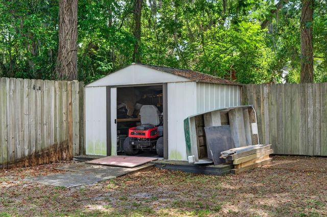 2303 MAHONEY AVENUE, Leesburg, FL 34748