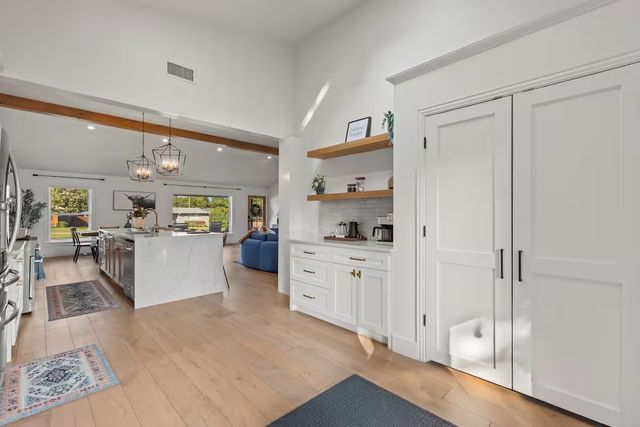 315 Easton Road, Dallas, TX 75218
