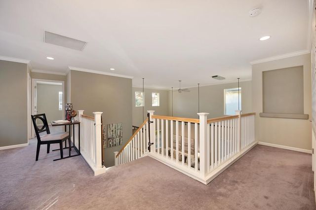 910 Lighthouse Dr, West Sacramento, CA 95605