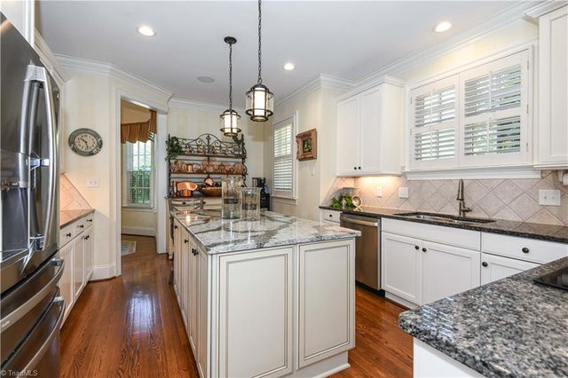 12 Hadley Park Court, Greensboro, NC 27407