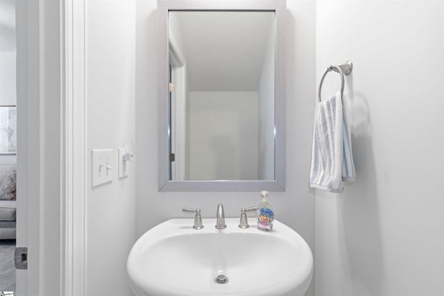 108 Mayfly Way, Simpsonville, SC 29680