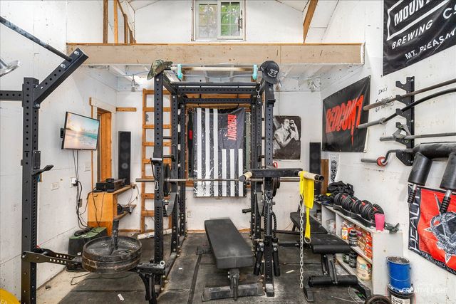 315 Congdon Avenue, Elgin, IL 60120