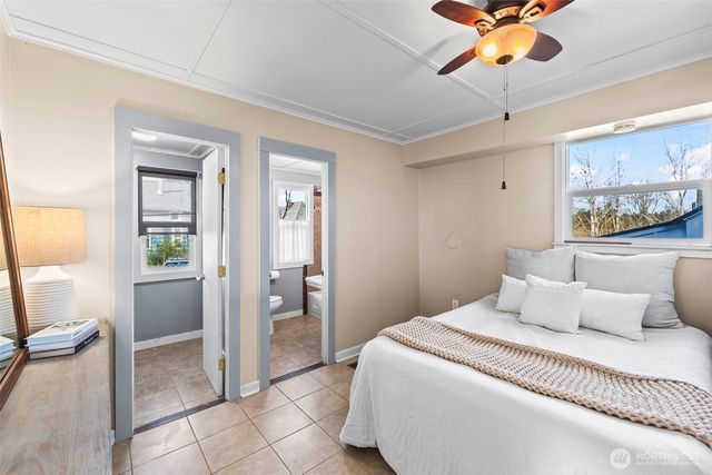 1103 Cogean Avenue, Bremerton, WA 98337