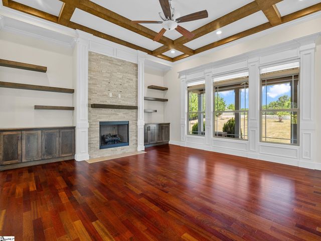 640 Double Bridge Road, Boiling Springs, SC 29316