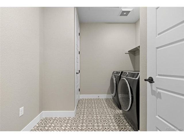 5591 Farrier Pt, Castle Rock, CO 80104