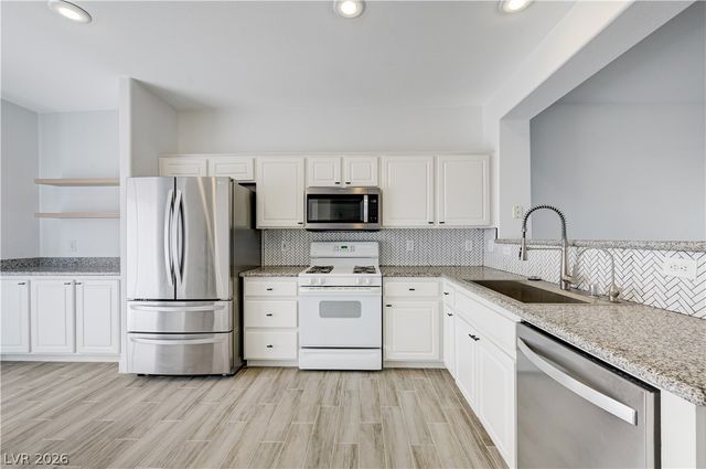 7439 Mariposa Grove Street, Las Vegas, NV 89139