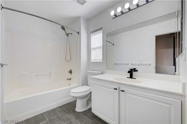 7439 Mariposa Grove Street, Las Vegas, NV 89139