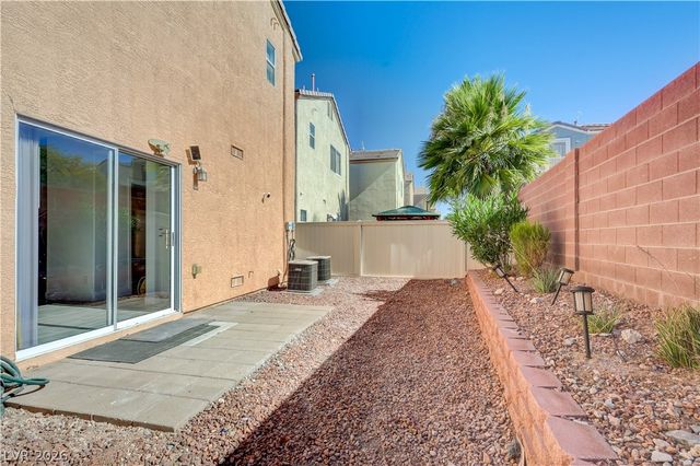 7439 Mariposa Grove Street, Las Vegas, NV 89139