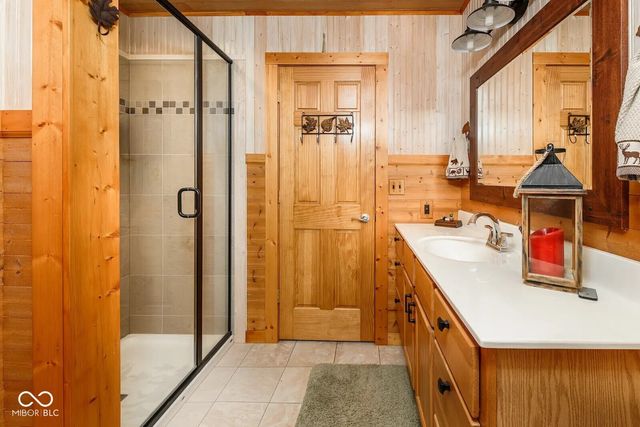 8825 W Evans, Bloomington, IN 47403