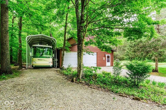 8825 W Evans, Bloomington, IN 47403