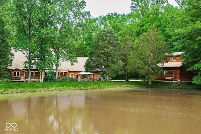 8825 W Evans, Bloomington, IN 47403