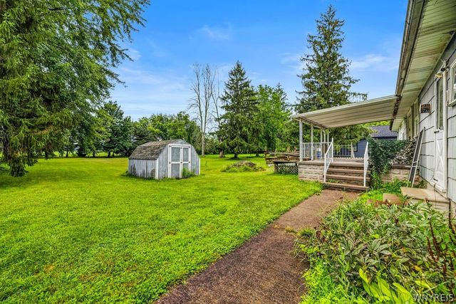 3520 Lockport Olcott Road, Newfane, NY 14108