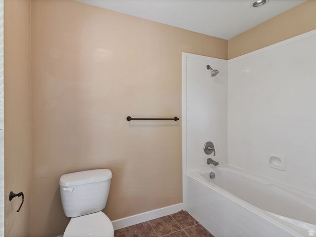 9328 N OAKLAND HILLS DR, Eagle Mountain, UT 84005