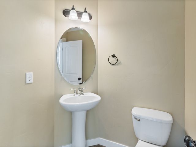 9328 N OAKLAND HILLS DR, Eagle Mountain, UT 84005