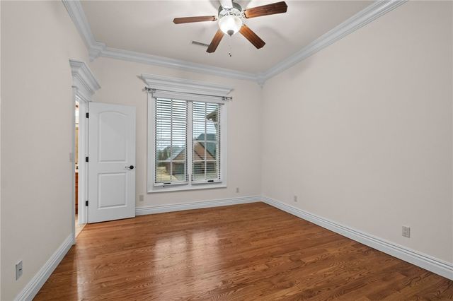 11 Oxford Drive, Rogers, AR 72758