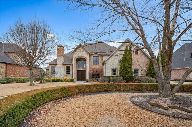 11 Oxford Drive, Rogers, AR 72758