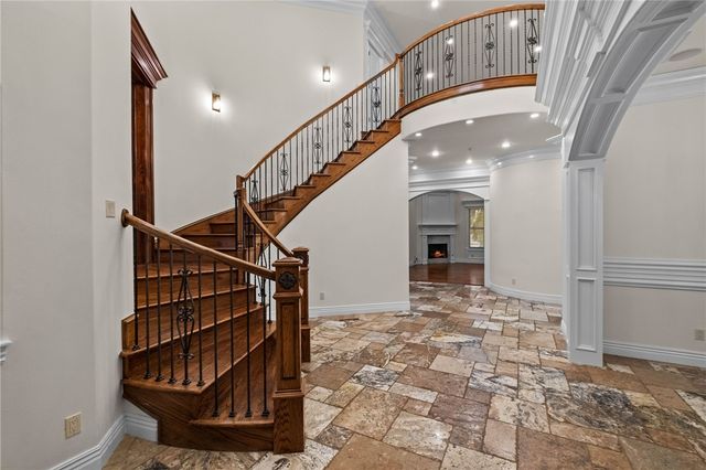 11 Oxford Drive, Rogers, AR 72758