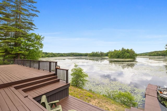 152 Kimball Rd, Amesbury, MA 01913