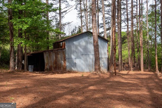 598 Beavers Road, Grantville, GA 30220