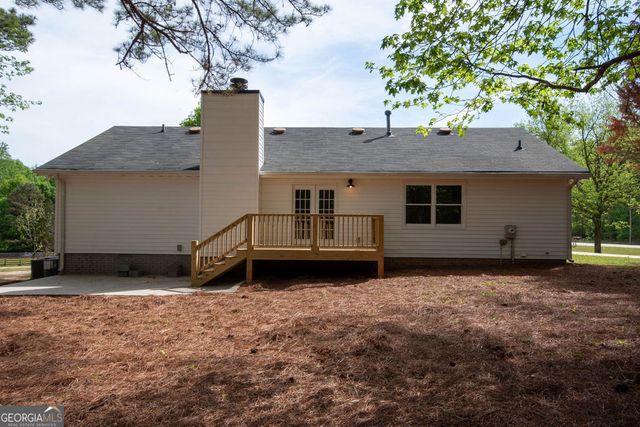 598 Beavers Road, Grantville, GA 30220