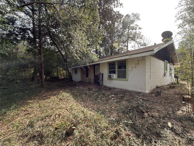 257 County Road 2142c, Cleveland, TX 77327