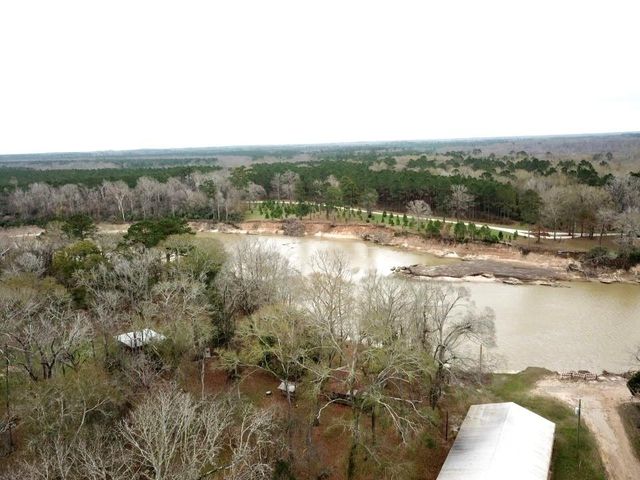 1140 Cr 4445, Spurger, TX 77660