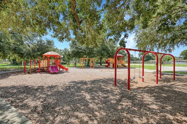 423 VAN REED MANOR DRIVE, Brandon, FL 33511