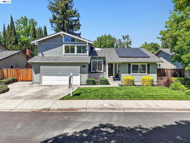 1434 Ridgewood Rd, Pleasanton, CA 94566