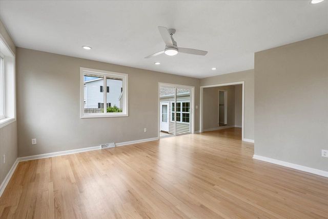 2609 Main AVENUE, Sheboygan, WI 53083