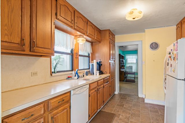 432 W High Street, Wills Point, TX 75169