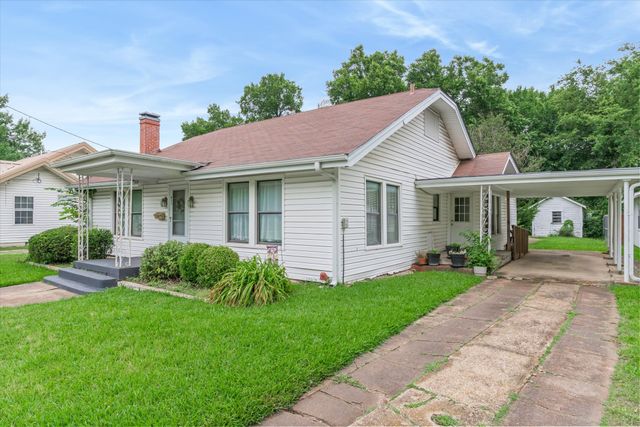 432 W High Street, Wills Point, TX 75169