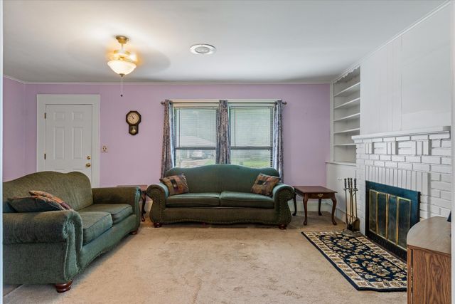 432 W High Street, Wills Point, TX 75169