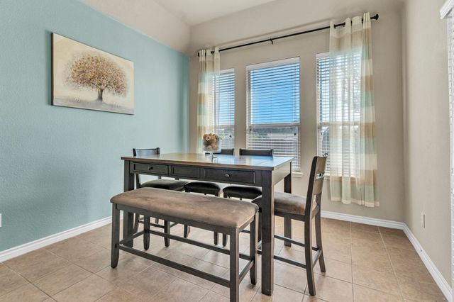 212 Goldeneye Drive, Desoto, TX 75115