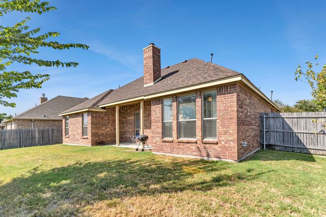 212 Goldeneye Drive, Desoto, TX 75115