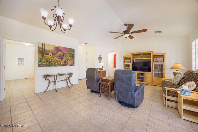 7706 W Madrigal Drive, Tucson, AZ 85743