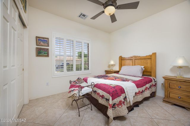 7706 W Madrigal Drive, Tucson, AZ 85743