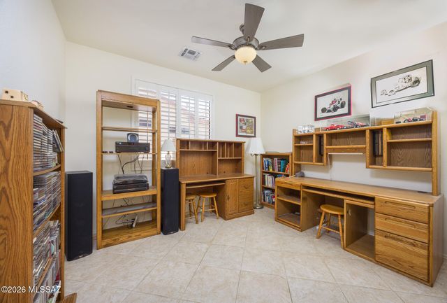 7706 W Madrigal Drive, Tucson, AZ 85743